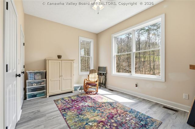 132 Cobblestone Boulevard, Scott Depot, WV 25560