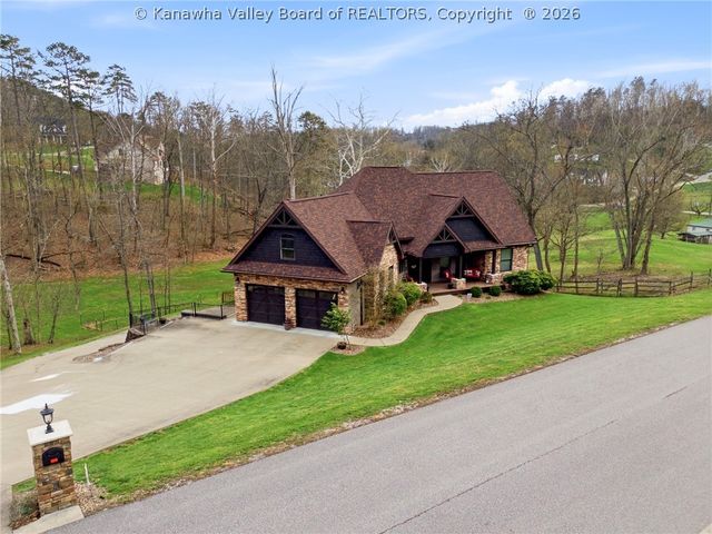 132 Cobblestone Boulevard, Scott Depot, WV 25560