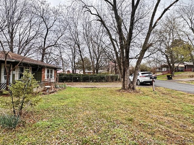 21823 S Ginger Drive, Park Hill, OK 74451