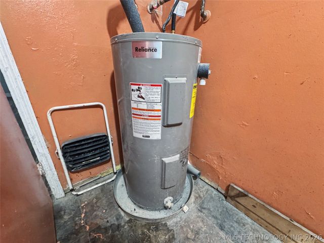 21823 S Ginger Drive, Park Hill, OK 74451