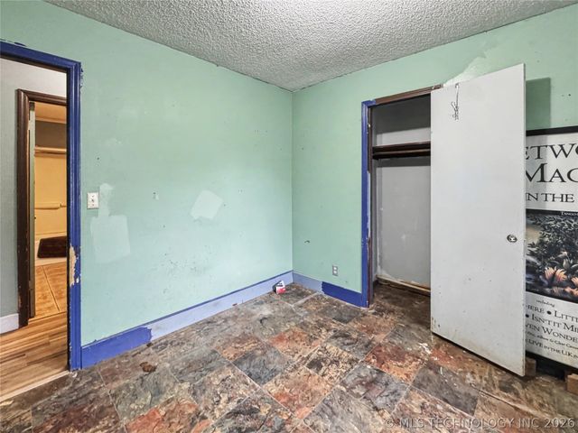 21823 S Ginger Drive, Park Hill, OK 74451