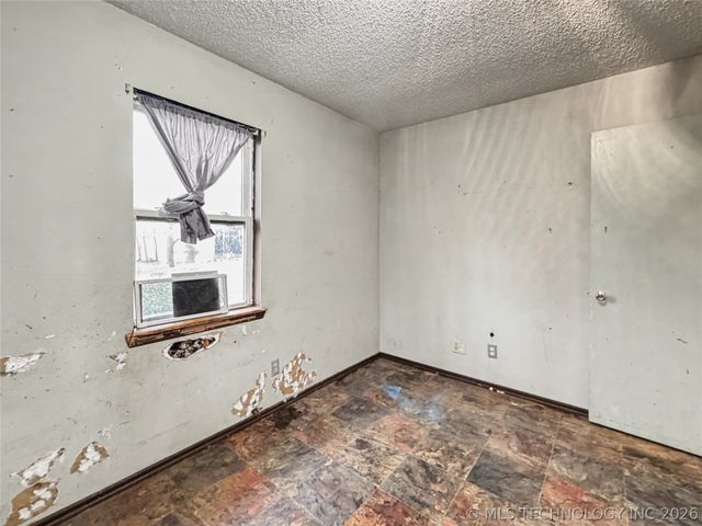 21823 S Ginger Drive, Park Hill, OK 74451