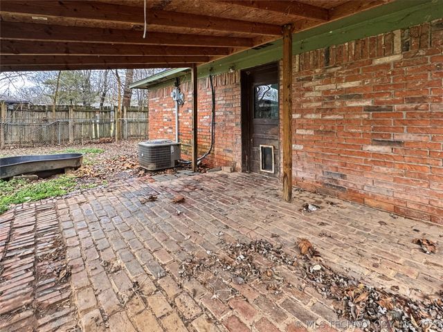 21823 S Ginger Drive, Park Hill, OK 74451