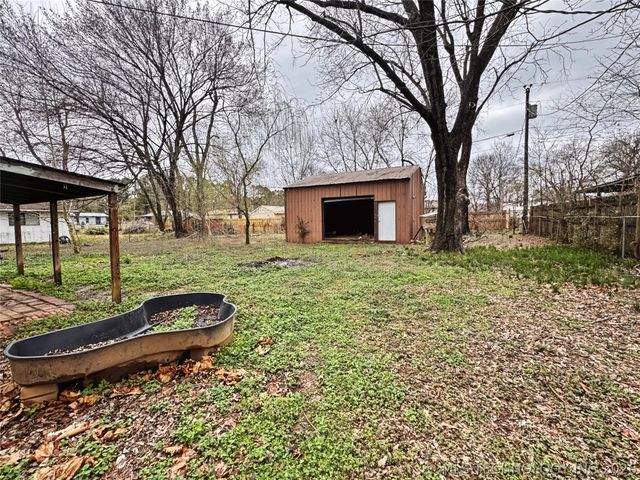 21823 S Ginger Drive, Park Hill, OK 74451