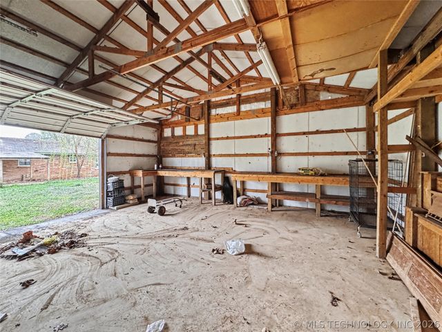 21823 S Ginger Drive, Park Hill, OK 74451