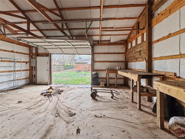 21823 S Ginger Drive, Park Hill, OK 74451