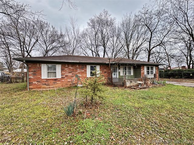 21823 S Ginger Drive, Park Hill, OK 74451