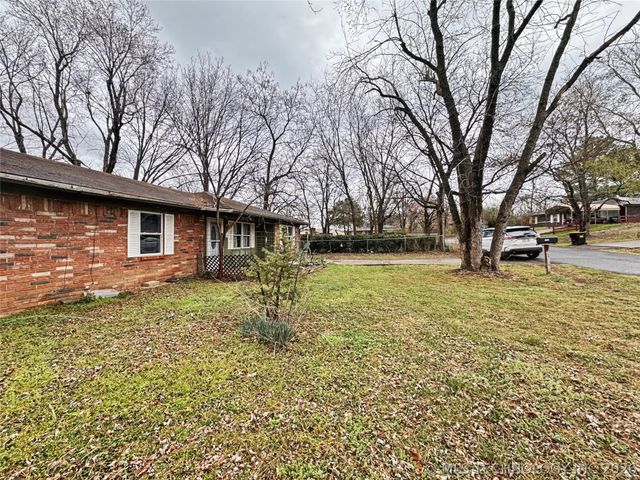 21823 S Ginger Drive, Park Hill, OK 74451