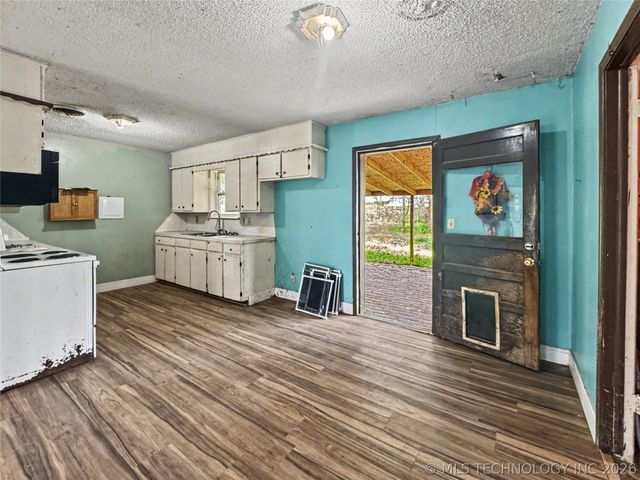 21823 S Ginger Drive, Park Hill, OK 74451