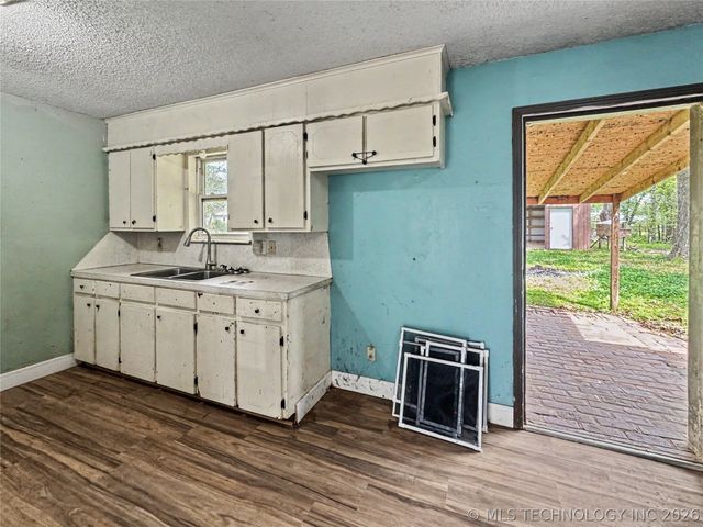 21823 S Ginger Drive, Park Hill, OK 74451