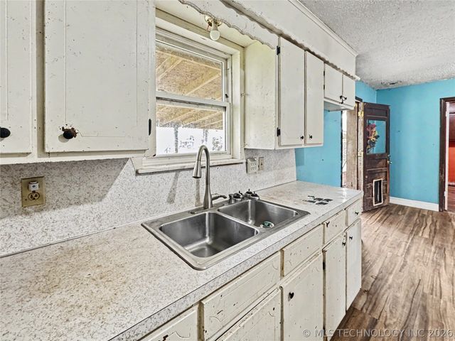 21823 S Ginger Drive, Park Hill, OK 74451