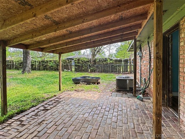 21823 S Ginger Drive, Park Hill, OK 74451