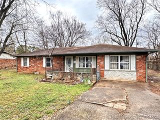 21823 S Ginger Drive, Park Hill, OK 74451