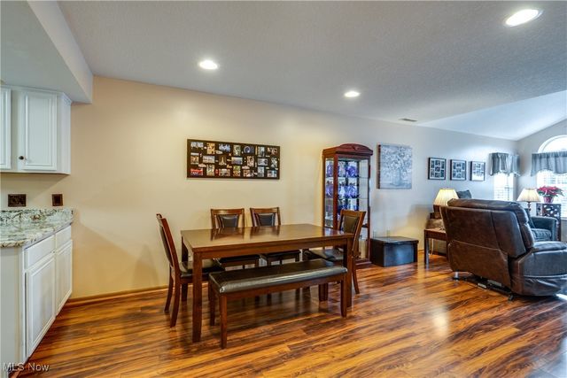 4201 Tannybrooke Lane NW 4C, Canton, OH 44718