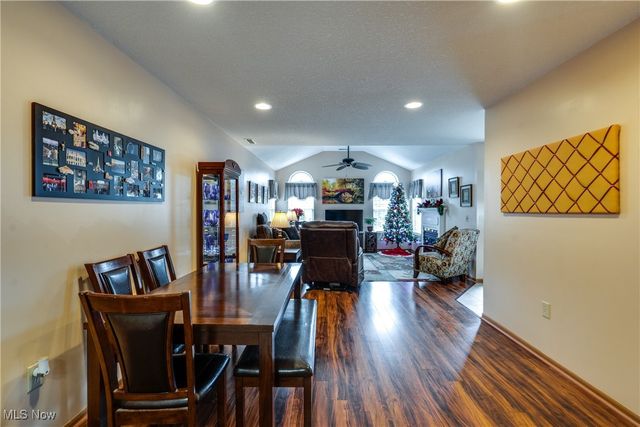 4201 Tannybrooke Lane NW 4C, Canton, OH 44718