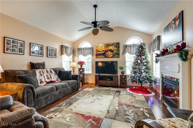 4201 Tannybrooke Lane NW 4C, Canton, OH 44718