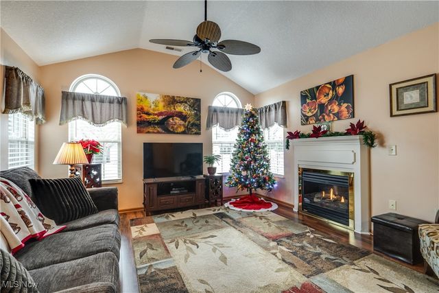 4201 Tannybrooke Lane NW 4C, Canton, OH 44718