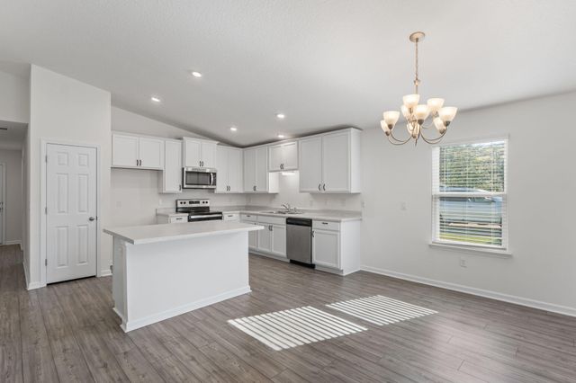 279 Marquis Way, Freeport, FL 32439