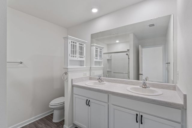 279 Marquis Way, Freeport, FL 32439