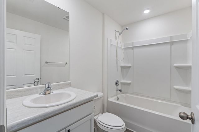 279 Marquis Way, Freeport, FL 32439