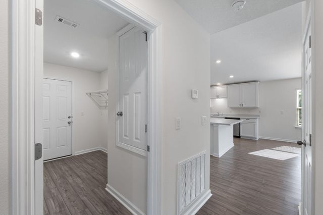 279 Marquis Way, Freeport, FL 32439