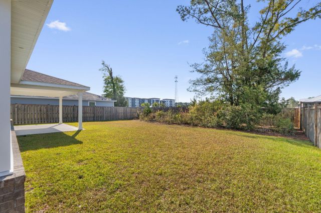 279 Marquis Way, Freeport, FL 32439