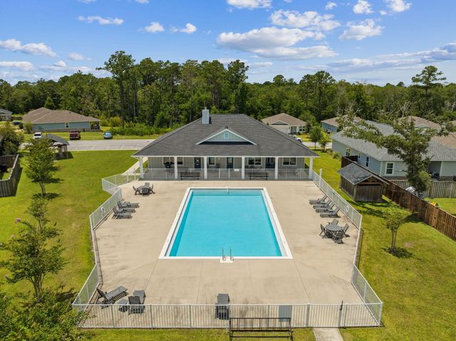 279 Marquis Way, Freeport, FL 32439