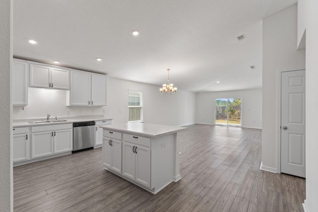 279 Marquis Way, Freeport, FL 32439