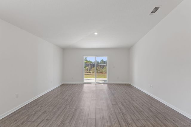 279 Marquis Way, Freeport, FL 32439