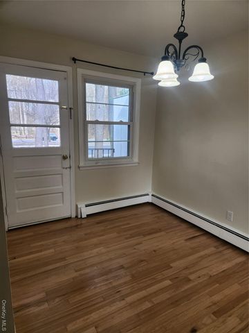 2710 South, Poughkeepsie, NY 12601