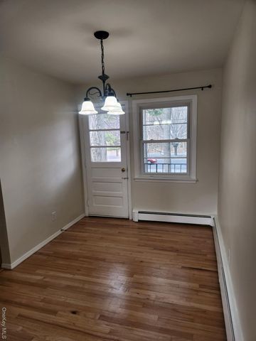 2710 South, Poughkeepsie, NY 12601