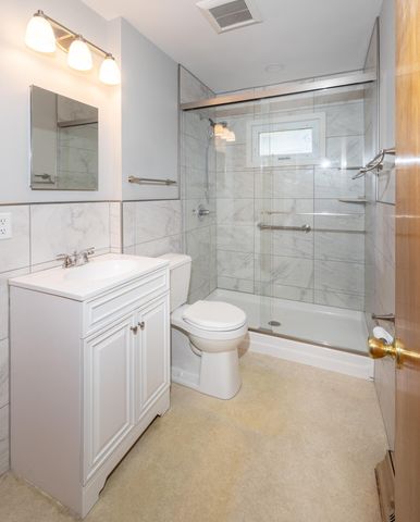 1721 17th Street S, Fargo, ND 58103