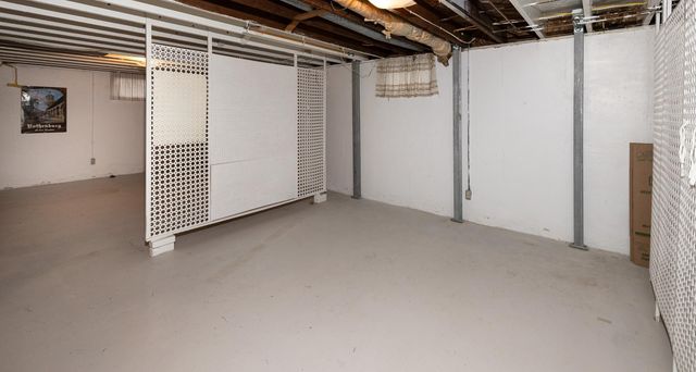 1721 17th Street S, Fargo, ND 58103