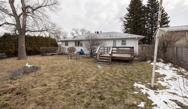 1721 17th Street S, Fargo, ND 58103