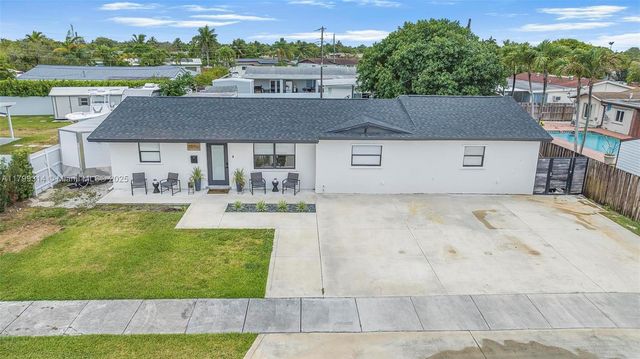 3640 SW 122nd Pl, Miami, FL 33175