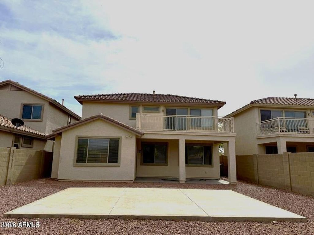 Image 22 of property listing at 1724 W TWAIN Drive, Anthem, AZ 85086