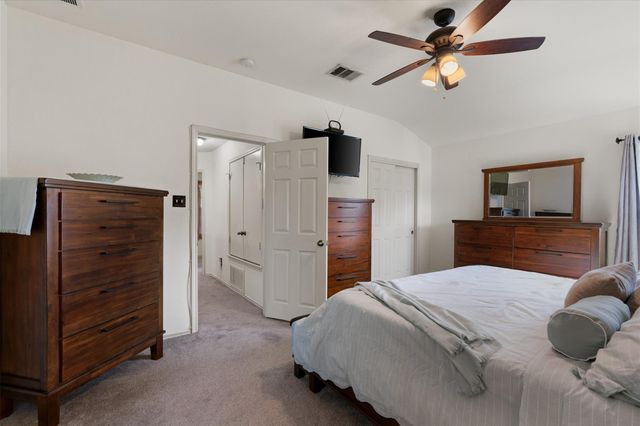 802 Peyton PL, Cedar Park, TX 78613