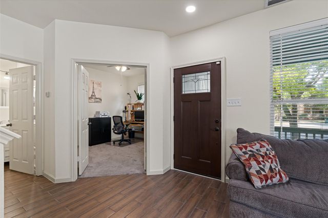 802 Peyton PL, Cedar Park, TX 78613