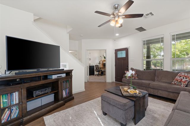 802 Peyton PL, Cedar Park, TX 78613