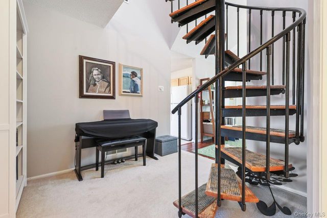 202 Great Lawn Court, Brewster, NY 10509