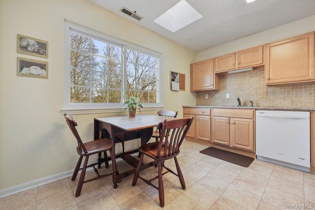 202 Great Lawn Court, Brewster, NY 10509