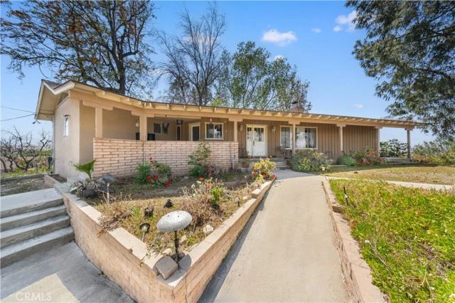 12257 Skywood Court, Riverside, CA 92503