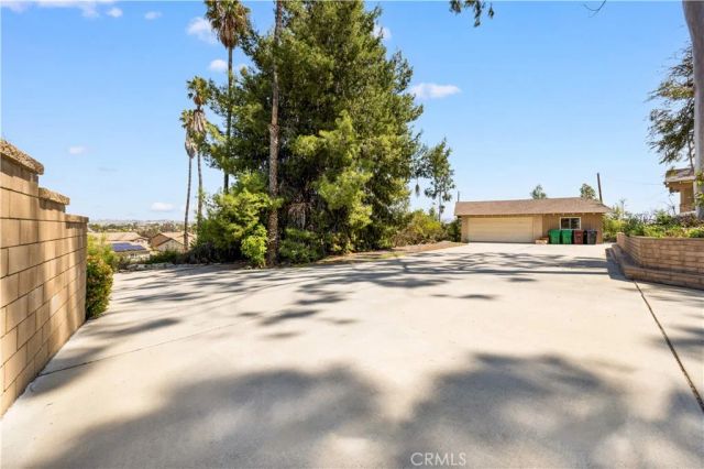 12257 Skywood Court, Riverside, CA 92503