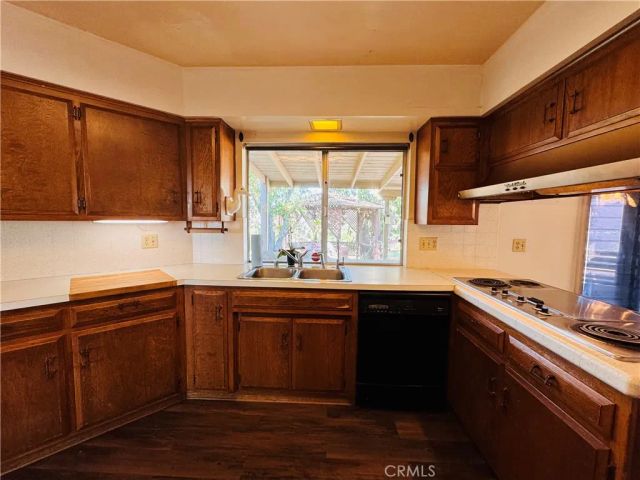 12257 Skywood Court, Riverside, CA 92503