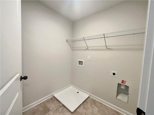 325 Rodeo Drive, Auburn, GA 30011