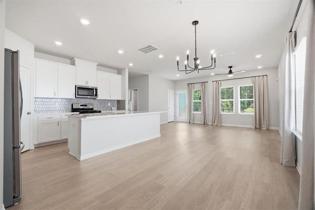 1621 Flint River Place SE, Smyrna, GA 30126