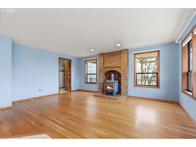 16916 Ne 35TH Cir, Vancouver, WA 98682