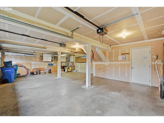 16916 Ne 35TH Cir, Vancouver, WA 98682