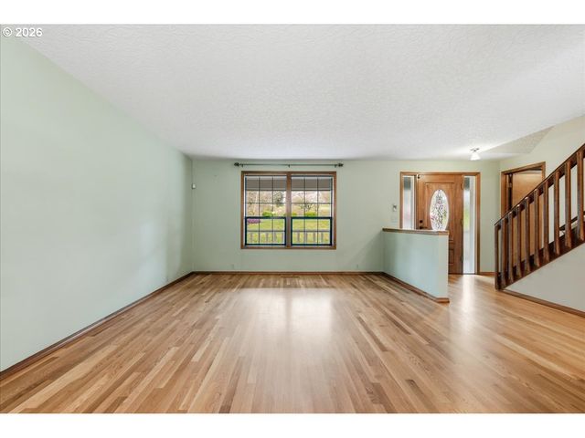 16916 Ne 35TH Cir, Vancouver, WA 98682
