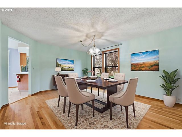 16916 Ne 35TH Cir, Vancouver, WA 98682